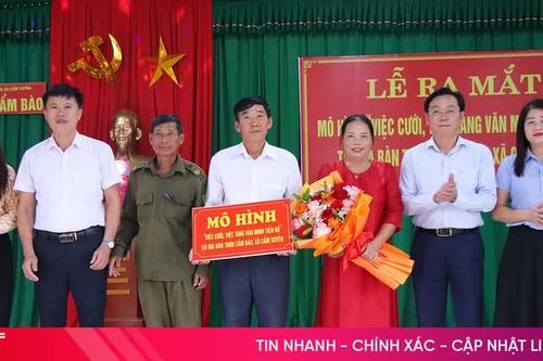 Xã Cẩm Xuyên ra mắt mô hình nếp sống văn minh trong việc cưới, việc tang