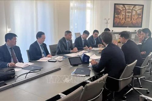 Việt Nam thúc đẩy hợp tác tài chính, đầu tư với các đối tác Pháp