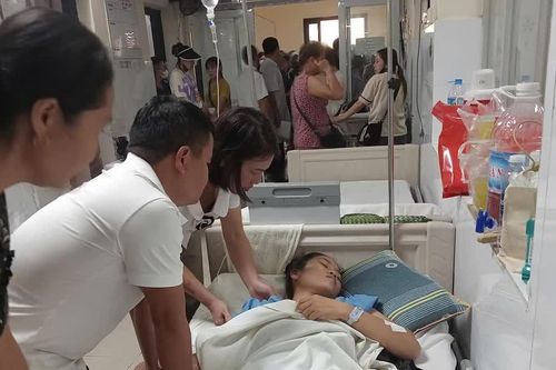 Hỗ trợ hơn 2 tỉ đồng chia sẻ với cô giáo phải cắt 1 chân sau khi cứu học sinh