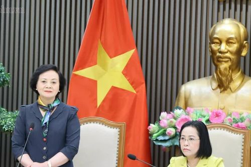 Quản lý trang thiết bị y tế phải cắt giảm trung gian, minh bạch về giá và tăng cường dữ liệu