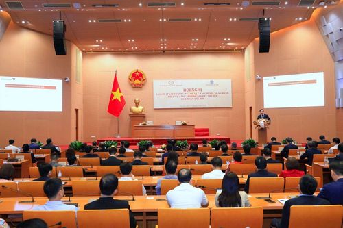 Hà Nội khơi thông dòng vốn, tạo động lực tăng trưởng hai con số