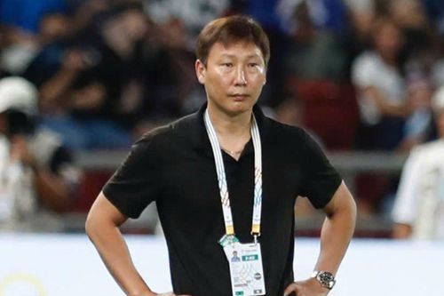 Chủ tịch VFF gửi lời chia buồn tới HLV Kim Sang Sik