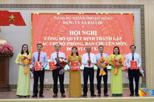 Đảng ủy xã Đại Lộc và Tam Mỹ thành lập các chi bộ mới