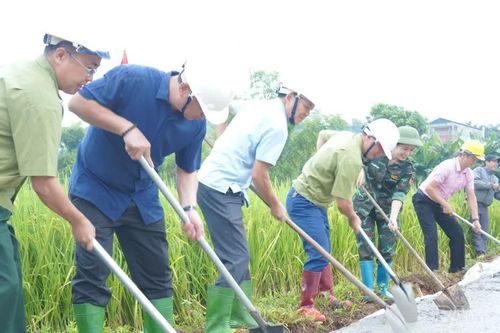 Các địa phương sôi nổi ra quân, phát động đợt cao điểm xây dựng đường giao thông nông thôn