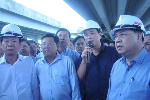 Phó Thủ tướng Thường trực: Gỡ vướng vật liệu, đẩy nhanh tiến độ 3 cao tốc miền Tây
