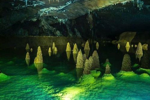 Phong Nha - Kẻ Bàng vào top 11 điểm đến đẹp nhất Việt Nam năm 2026