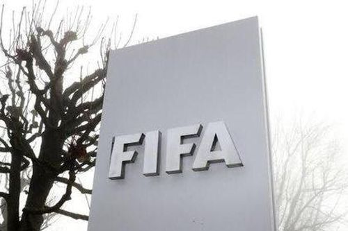FIFA tuyên án cấm suốt đời hai cựu chủ tịch