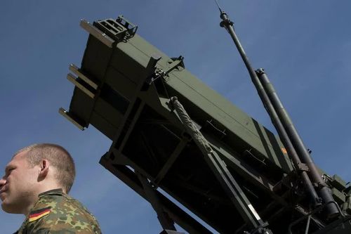 Ukraine sẽ nhận tới 1.000 tên lửa Patriot bằng nguồn vốn vay của EU?