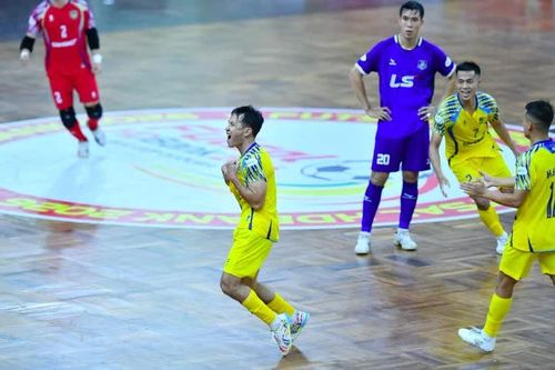 Sahako tạo bất ngờ, hẹn Thái Sơn Bắc ở chung kết futsal Cúp Quốc gia 2026
