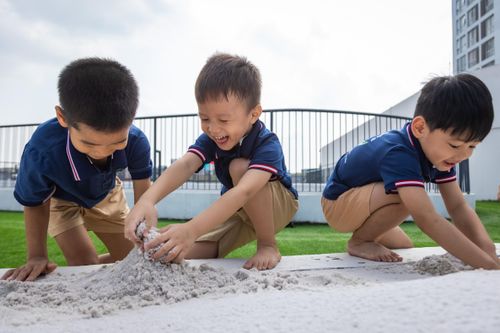 Đề xuất hỗ trợ từ 800.000 đồng/tháng cho giáo viên mầm non tư thục