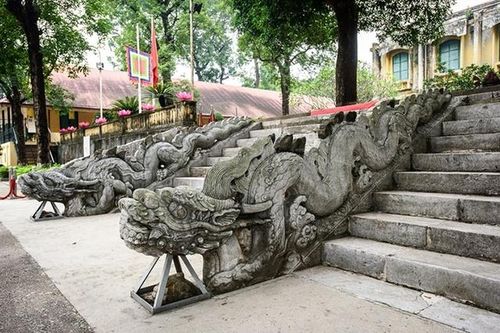 Vị Bảng nhãn thời Lê bị tội giáng làm lính