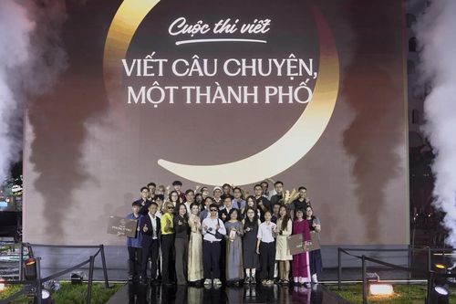 Đêm trao giải cuộc thi 'Viết câu chuyện, một Thành phố' nhiều cảm xúc