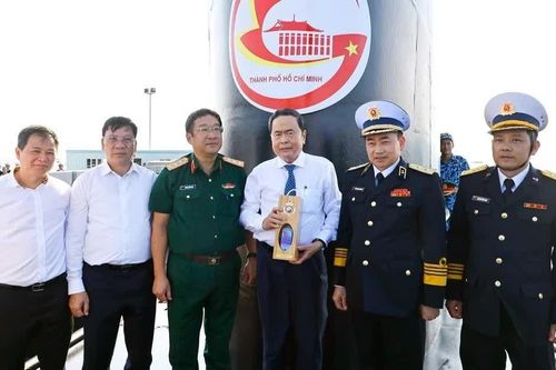 [Ảnh] Chủ tịch Quốc hội thăm, làm việc với Quân chủng Hải quân