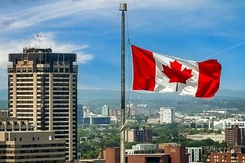 Thủ tướng Canada nêu một đề xuất với EU