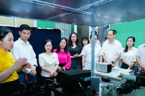 Nghệ An 'siết' tiến độ chuyển đổi số, không chấp nhận 'hoàn thành trên giấy'