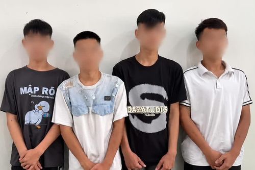 Mang mã tấu đi giải quyết mâu thuẫn, 6 người bị khởi tố
