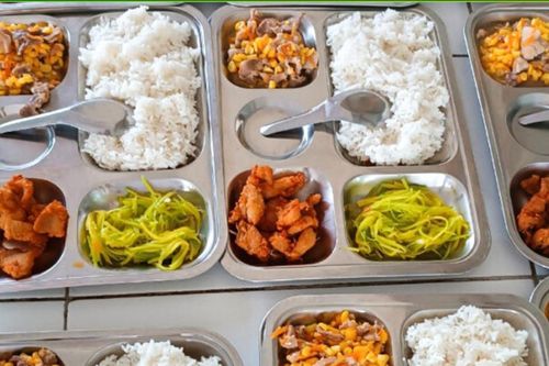 Xử lý nghiêm đơn vị cung cấp suất ăn không đạt yêu cầu