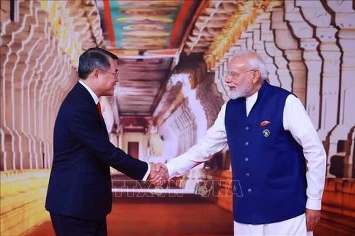 Thủ tướng tham dự Hội nghị thượng đỉnh BRICS lần thứ 18 tại Ấn Độ
