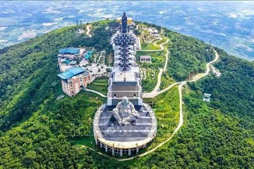 Cảnh báo an toàn khi trekking Núi Bà Đen Tây Ninh