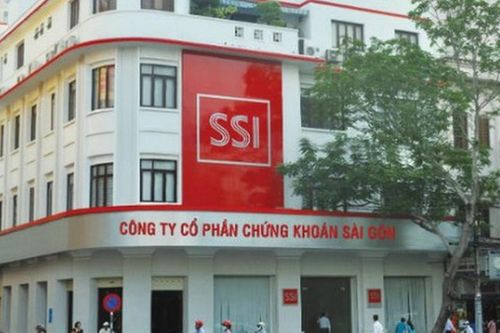 Em trai Chủ tịch SSI mua thêm 5 triệu cổ phiếu