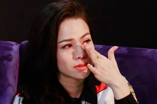 Nhật Kim Anh đòi danh phận