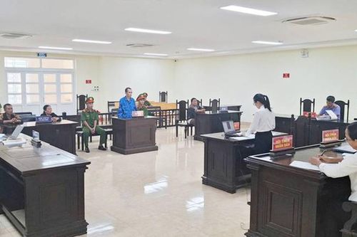 Tuyên án tử hình bị cáo sát hại cán bộ Công an