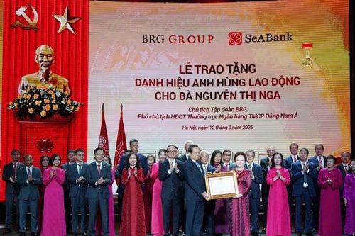 Chủ tịch Tập đoàn BRG được phong tặng danh hiệu Anh hùng Lao động thời kỳ đổi mới