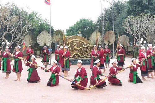 Lan tỏa bản sắc văn hóa Thổ