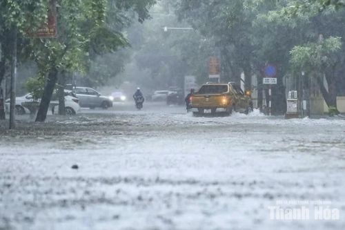 Công điện của Chủ tịch UBND tỉnh về tập trung ứng phó với áp thấp nhiệt đới và đợt mưa lớn