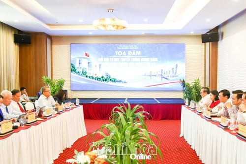 Tọa đàm về đổi mới tư duy truyền thông chính sách