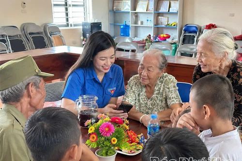 Thu hẹp khoảng cách số ở Mường Động