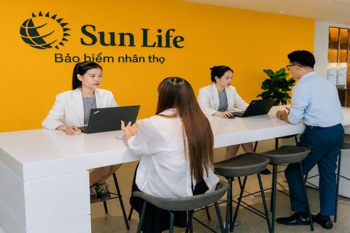 Sun Life Việt Nam đạt 1.480 tỷ đồng doanh thu phí bảo hiểm