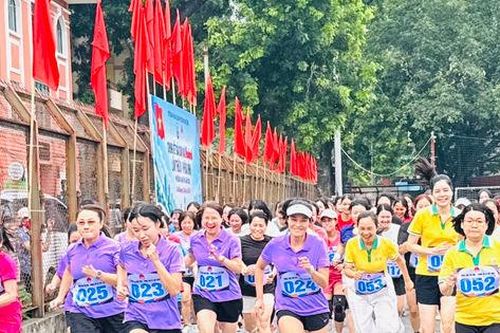 Phường Kim Liên tổ chức Chung kết Giải chạy Báo Hànộimới lần thứ 51