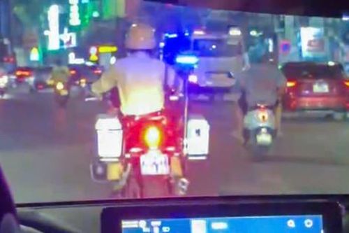 Nhanh chóng mở đường hỗ trợ bệnh nhi 11 tháng tuổi cấp cứu kịp thời