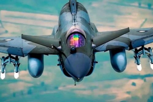 Chiến đấu cơ J-10C Trung Quốc khiến F-16 Mỹ bị 'lỗi thời'