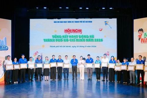 TP.HCM khen thưởng 83 tập thể tiêu biểu trong hoạt động Hè 2026