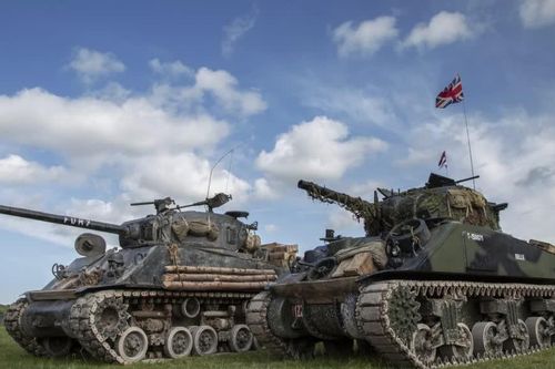 Xe tăng M4 Sherman và những biến thể nâng cấp hỏa lực phục vụ cho lục quân Mỹ