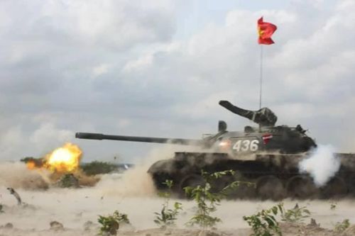 T-54 đến Việt Nam và bước chuyển sang xe tăng chủ lực