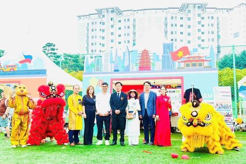 Lan tỏa sắc màu văn hóa tại Lễ hội Văn hóa Thế giới Hwaseong