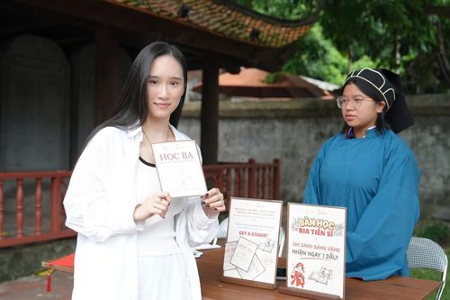 Cùng du học sinh yêu văn hóa Việt Nam làm Giám sinh Quốc Tử Giám