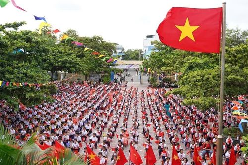 Bài 3: Nhiệm vụ càng lớn, quyết tâm càng cao