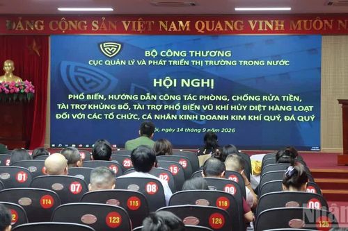 Phổ biến quy định về phòng, chống rửa tiền, tài trợ khủng bố cho tổ chức, cá nhân kinh doanh kim khí quý, đá quý