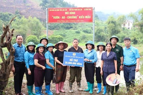 Tổ chức Công đoàn đồng hành cùng phụ nữ biên cương