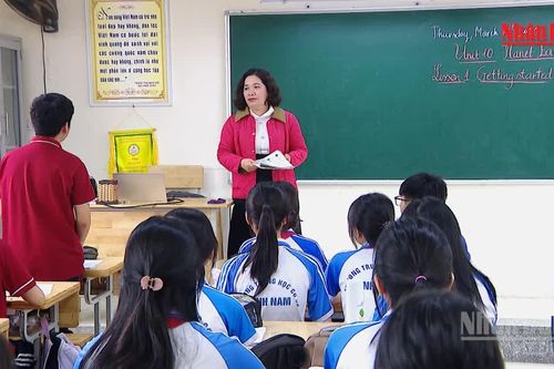 [Video] Hà Nội bãi bỏ hai văn bản về dạy thêm, học thêm