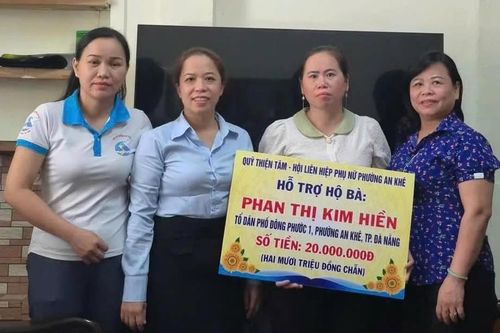 Hỗ trợ 2 gia đình khó khăn từ Quỹ Thiện Tâm