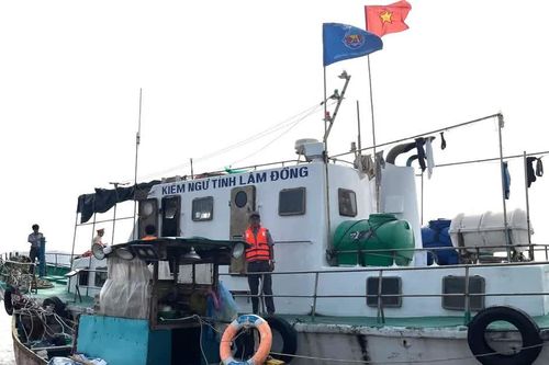 Lâm Đồng: Thuyền viên hành hung cán bộ kiểm ngư trên biển Phan Thiết