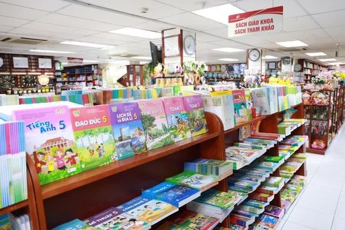 Hiểu đúng về sách giáo khoa và sách bài tập đầu năm học