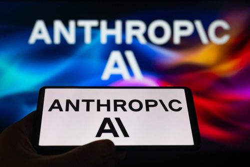 CEO Anthropic kêu gọi các công ty công nghệ kìm tốc độ phát triển AI vì lo ngại mất kiểm soát