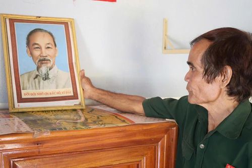Chuyện ít biết về người Co mang họ Hồ, giữ tình yêu với Bác ở Quảng Ngãi