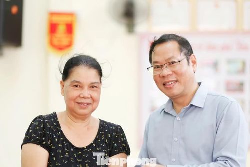 Mừng lên thành phố, hộ nghèo Bắc Ninh được nhận 1 triệu đồng